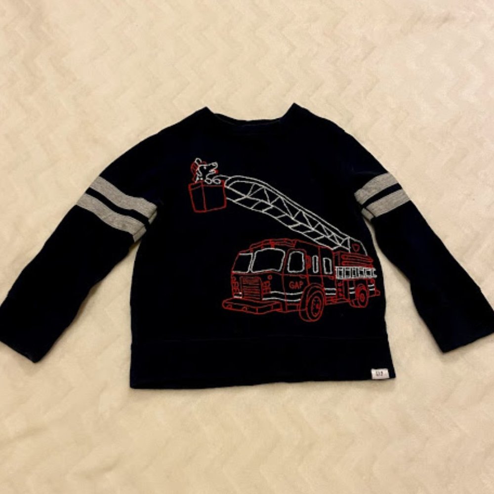 *GAP* BOYS SWEATSHIRT
